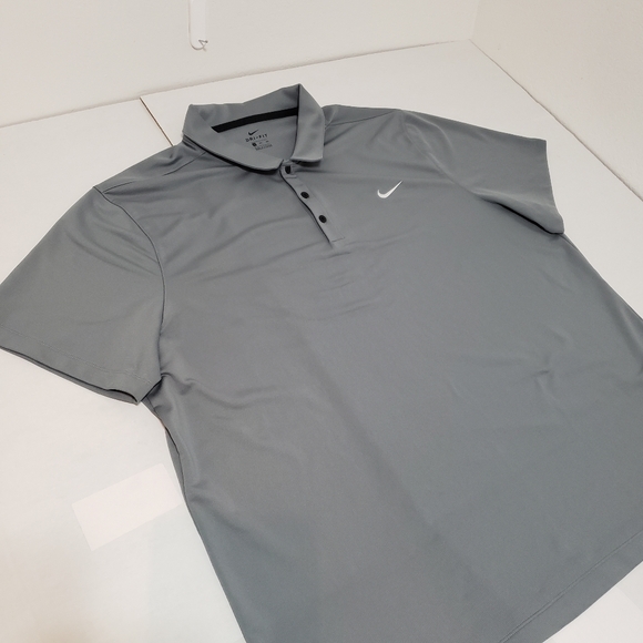 NIKE Polo collar; three-button placket at front Men's 3xl dri-fit cool grey - Picture 5 of 7